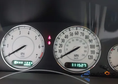 2004 Chrysler 300M z USA, uszkodzony, nr VIN 2C3HE66G64H685168